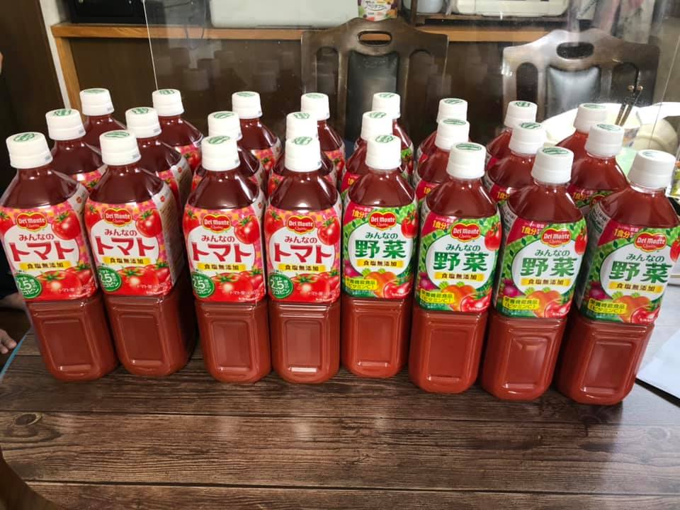 画像：様々な物資の支援（レトルト等）