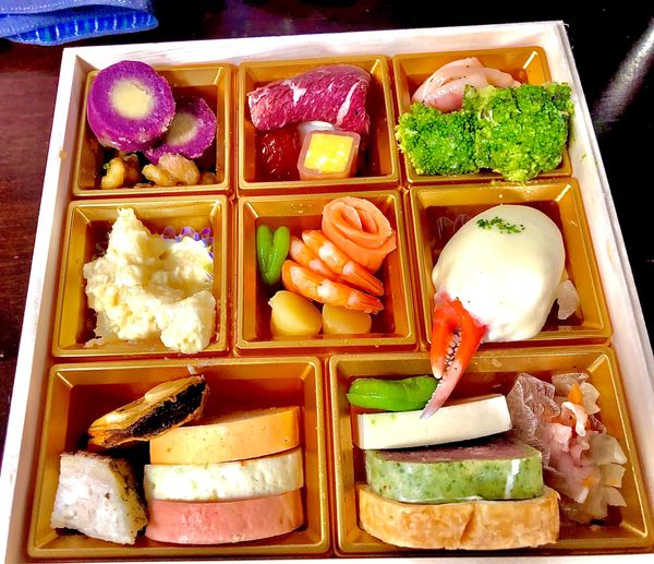 画像:おせちの寄付